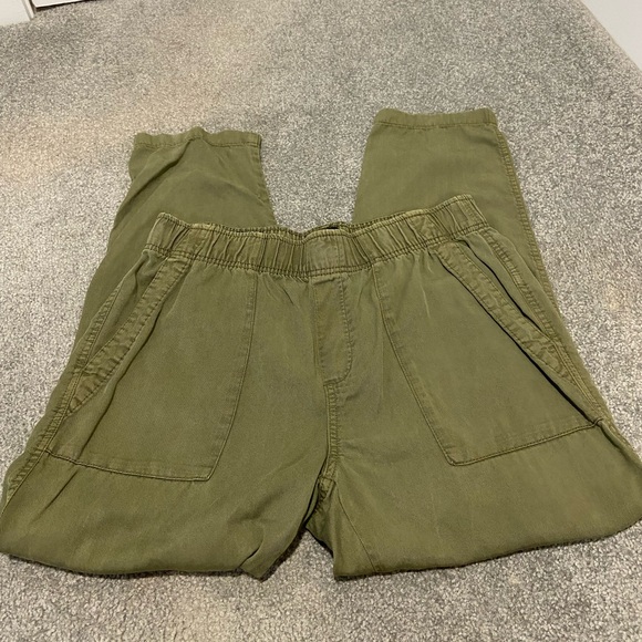 Gap Pull-On Pants - Picture 3 of 4